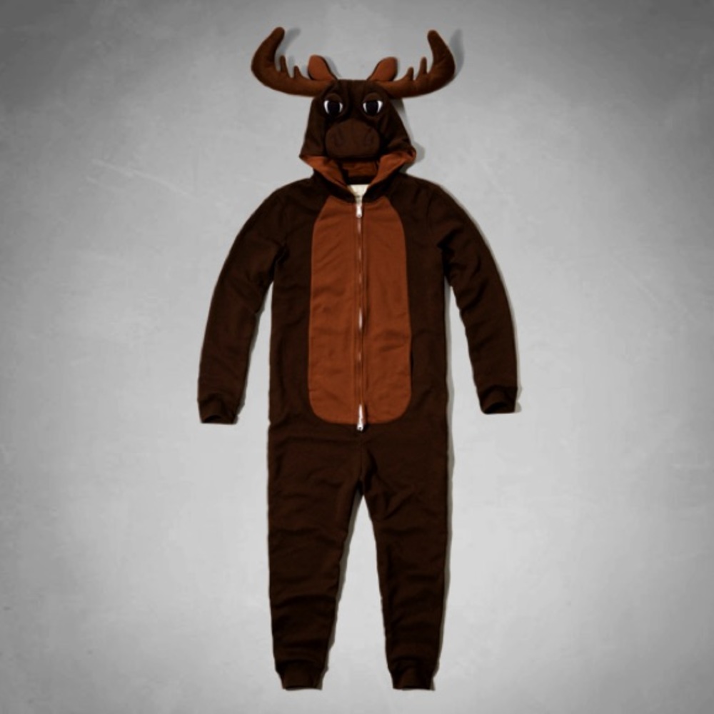 $85   Unisex but fits like Men’s Small RARE Abercrombie & Fitch Moose Onesie